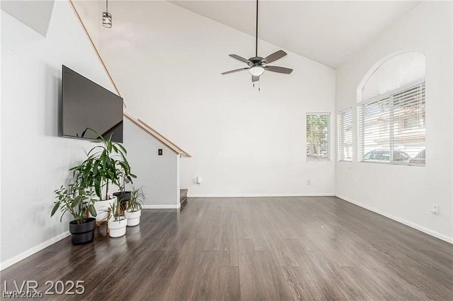 8004 Divine Dr - Photo 7 of 13