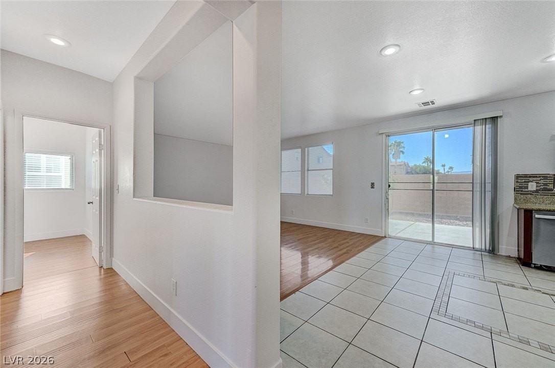 8273 Kimberly Diamond St - Photo 5 of 12