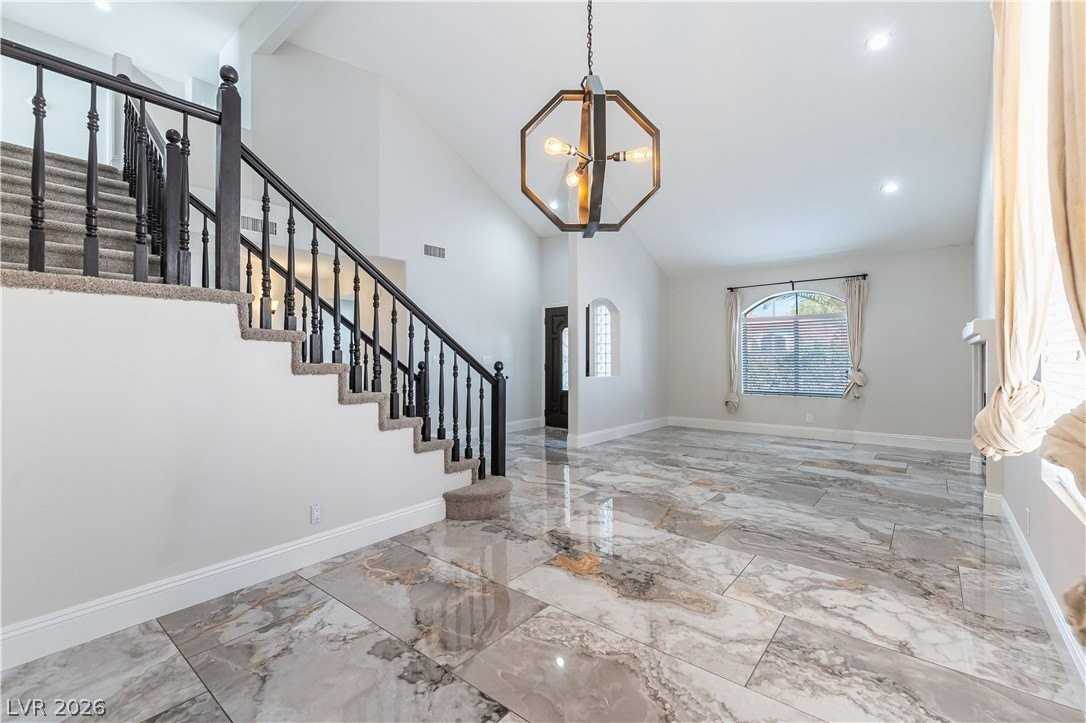 7609 Oyster Cove Dr - Photo 5 of 25