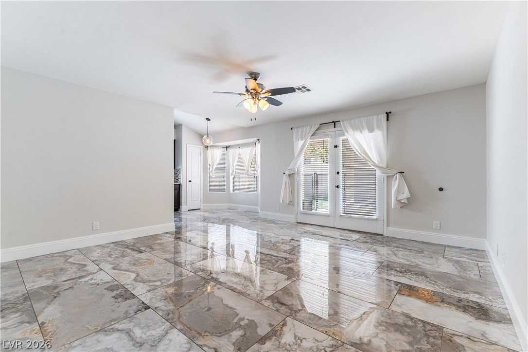 7609 Oyster Cove Dr - Photo 6 of 25