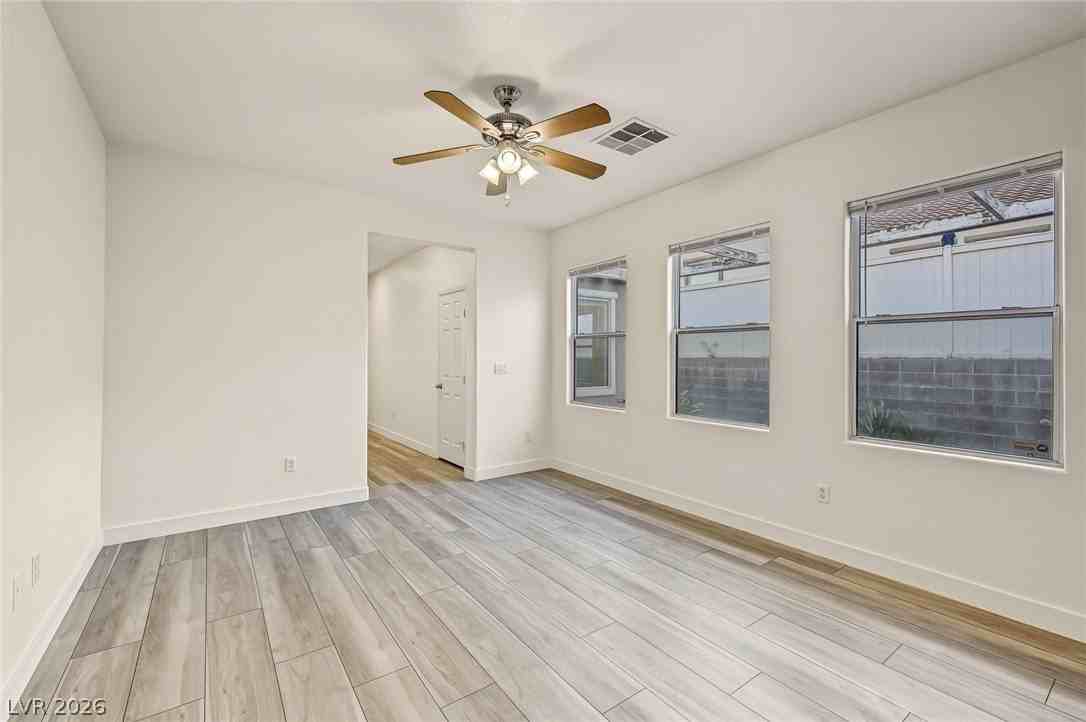 8561 Barkeria Ct - Photo 4 of 27