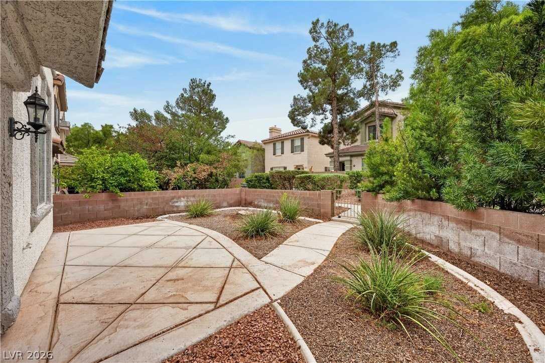 9917 Via Toro Ave - Photo 5 of 34