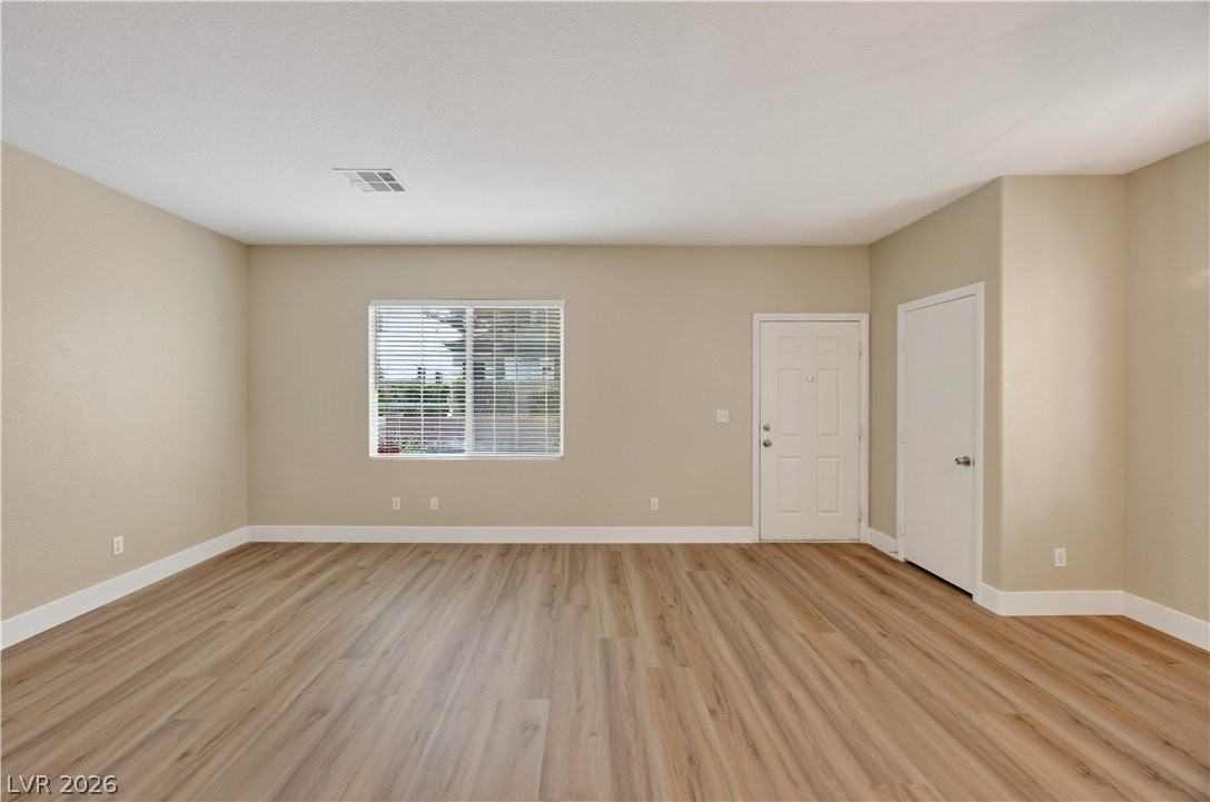 9917 Via Toro Ave - Photo 6 of 34