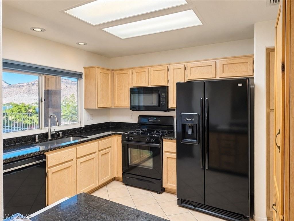 2763 Faiss Dr - Photo 4 of 11