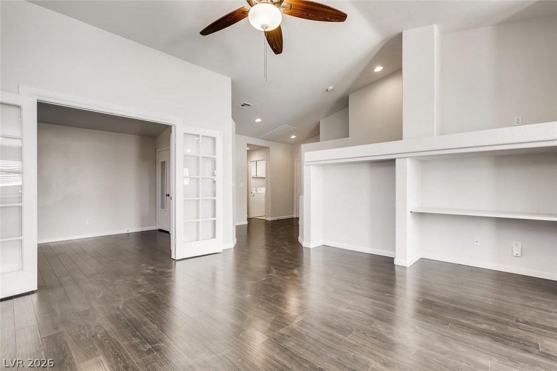 427 Regal Robin Way - Photo 6 of 25