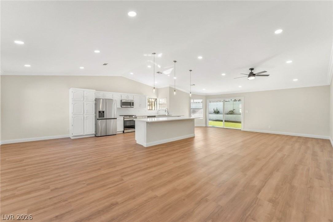 6105 Sadler Dr - Photo 3 of 25