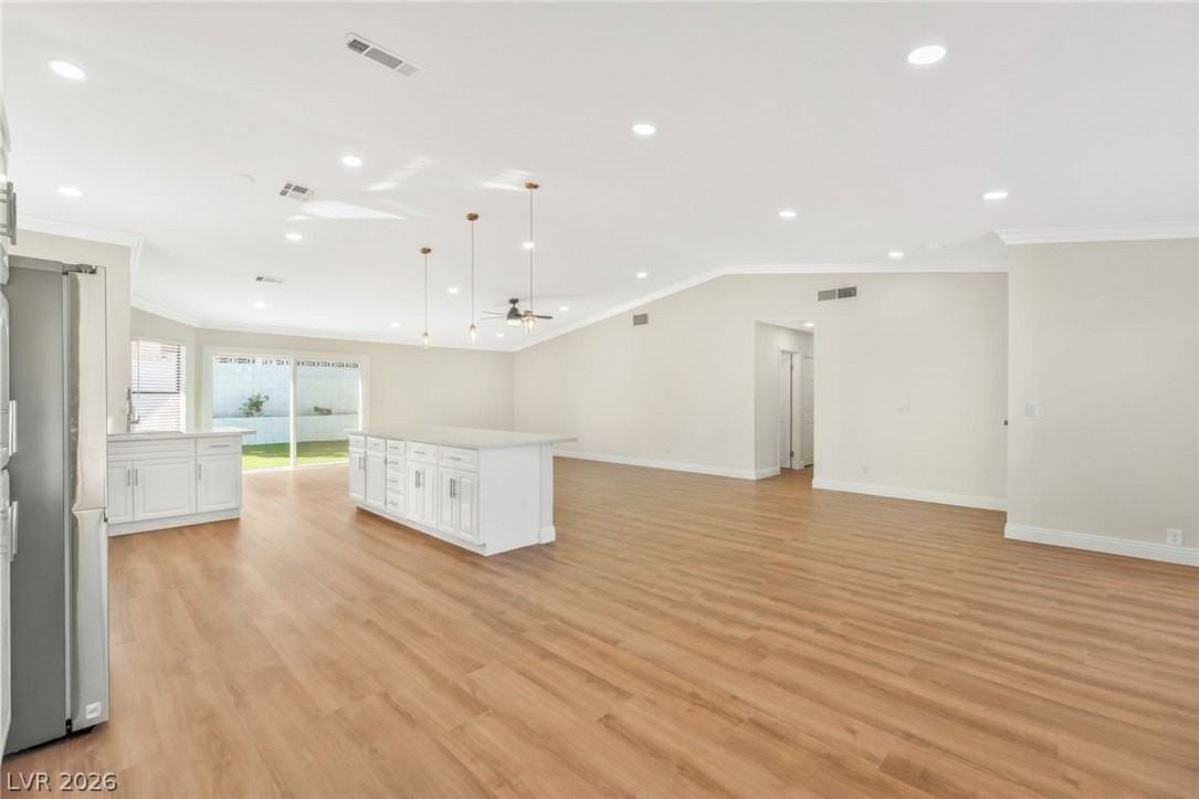 6105 Sadler Dr - Photo 5 of 25