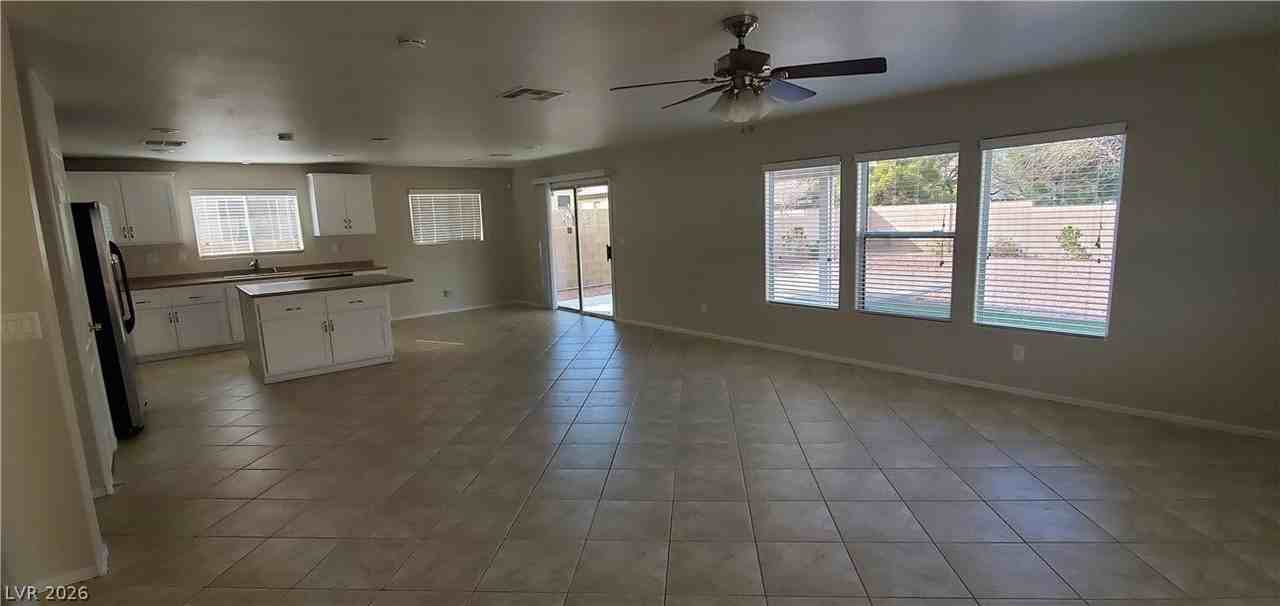 3172 Calamus Pointe Ave - Photo 3 of 13