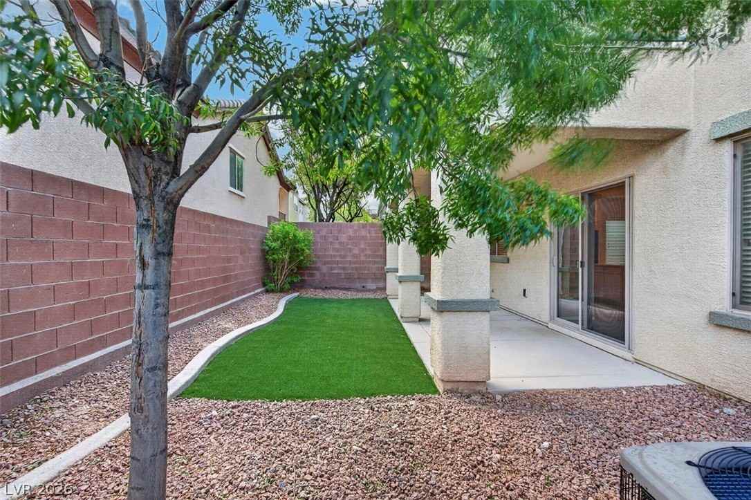 10721 Arusha Ave - Photo 6 of 50