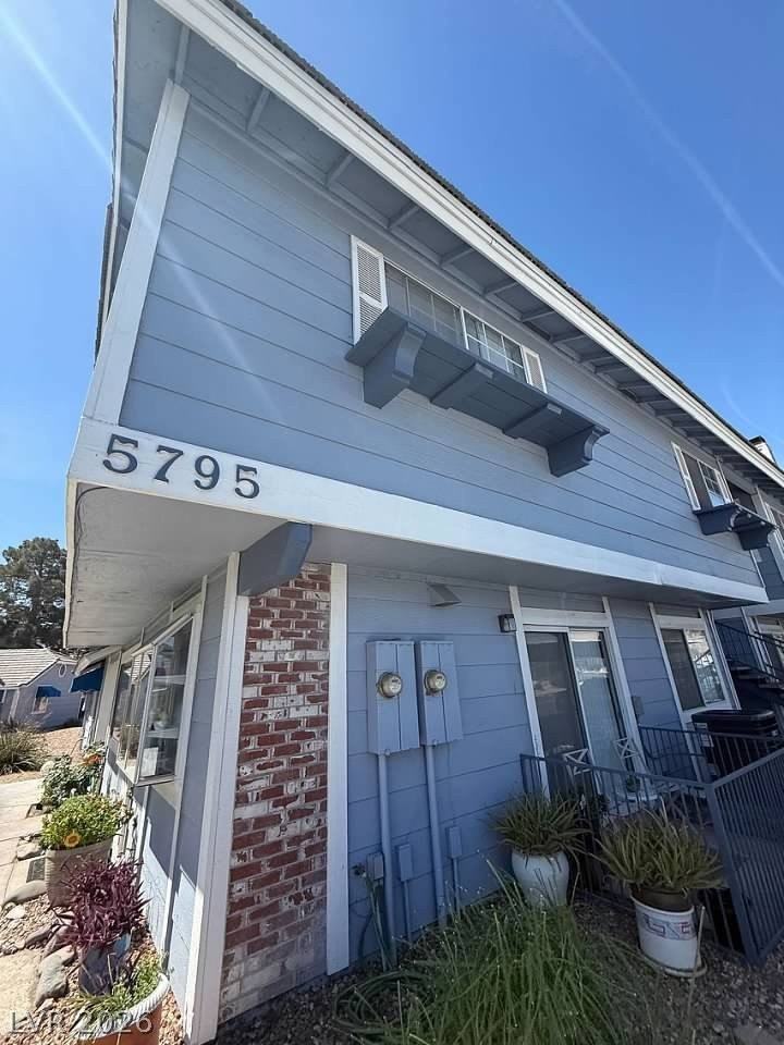 5795 Medallion Dr #202 - Photo 2 of 50