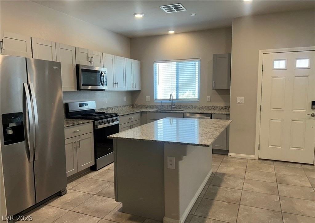 532 Ripple Brook Ct - Photo 3 of 15