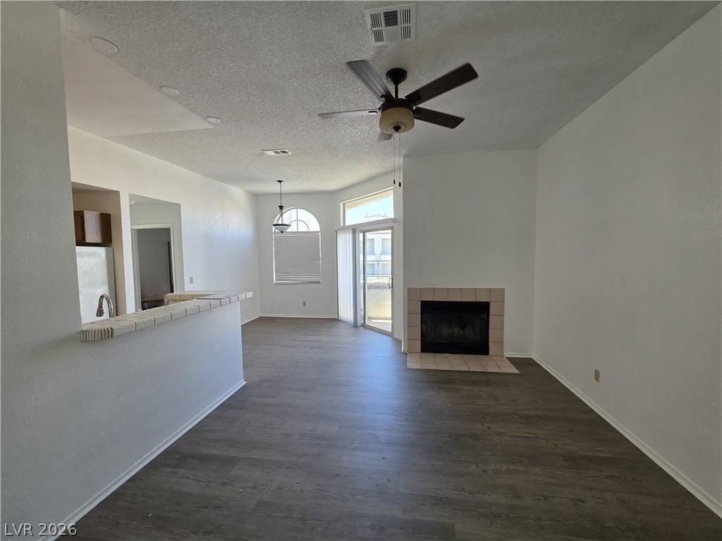 3150 Soft Breezes Dr #2166 - Photo 4 of 50
