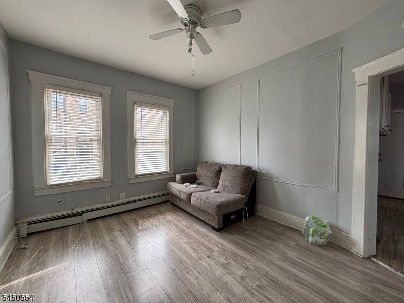 1401 Lincoln St #1 - Photo 2 of 10
