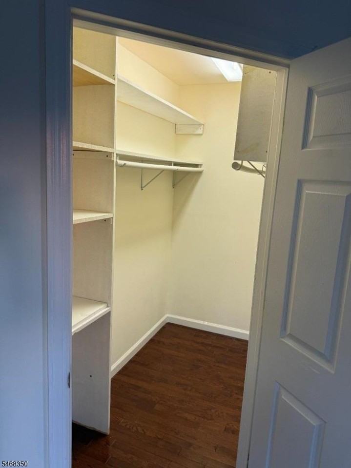71 Hammond Ave - Photo 6 of 8