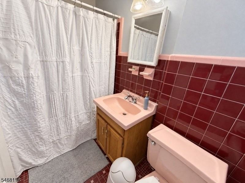 57 Myron St #2 - Photo 4 of 6