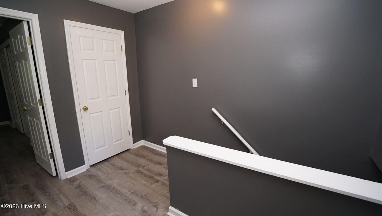 111 Brenda Dr - Photo 6 of 24