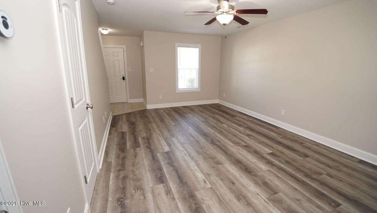 103 W Murrow Ln - Photo 6 of 27
