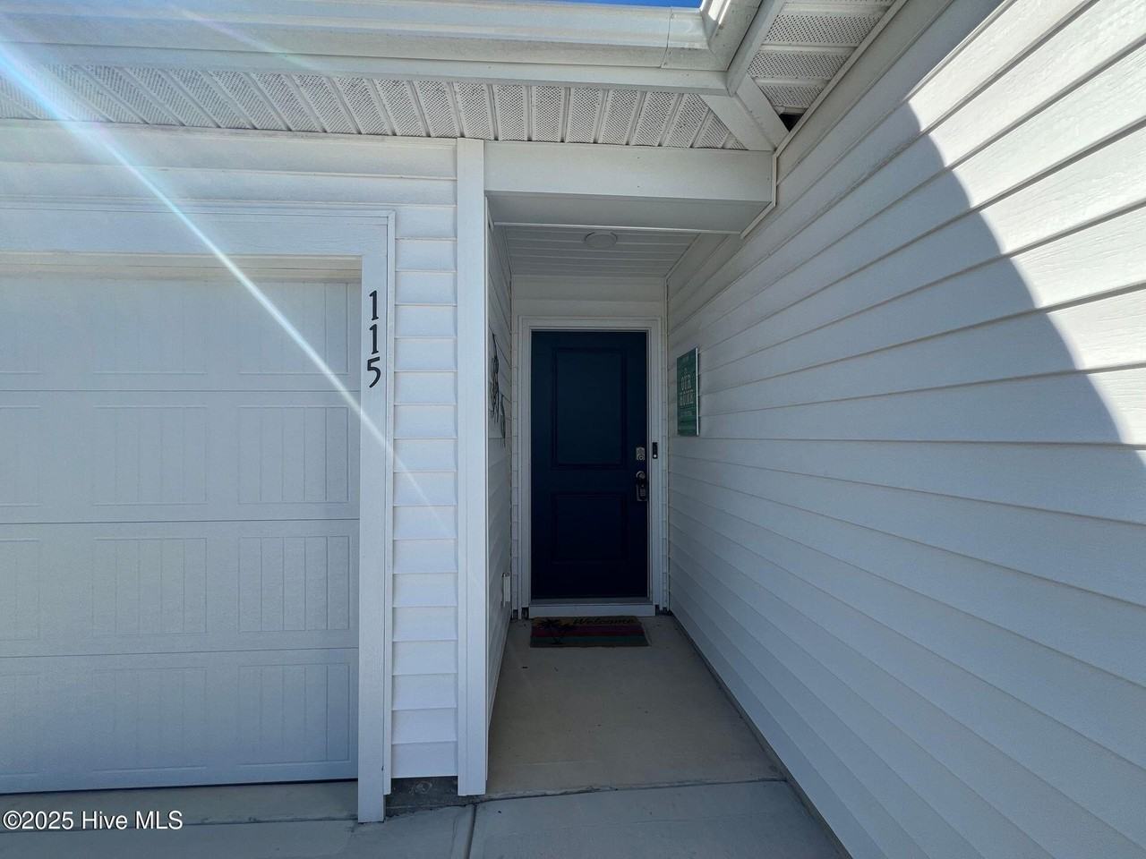 115 Cleat Dr - Photo 4 of 32
