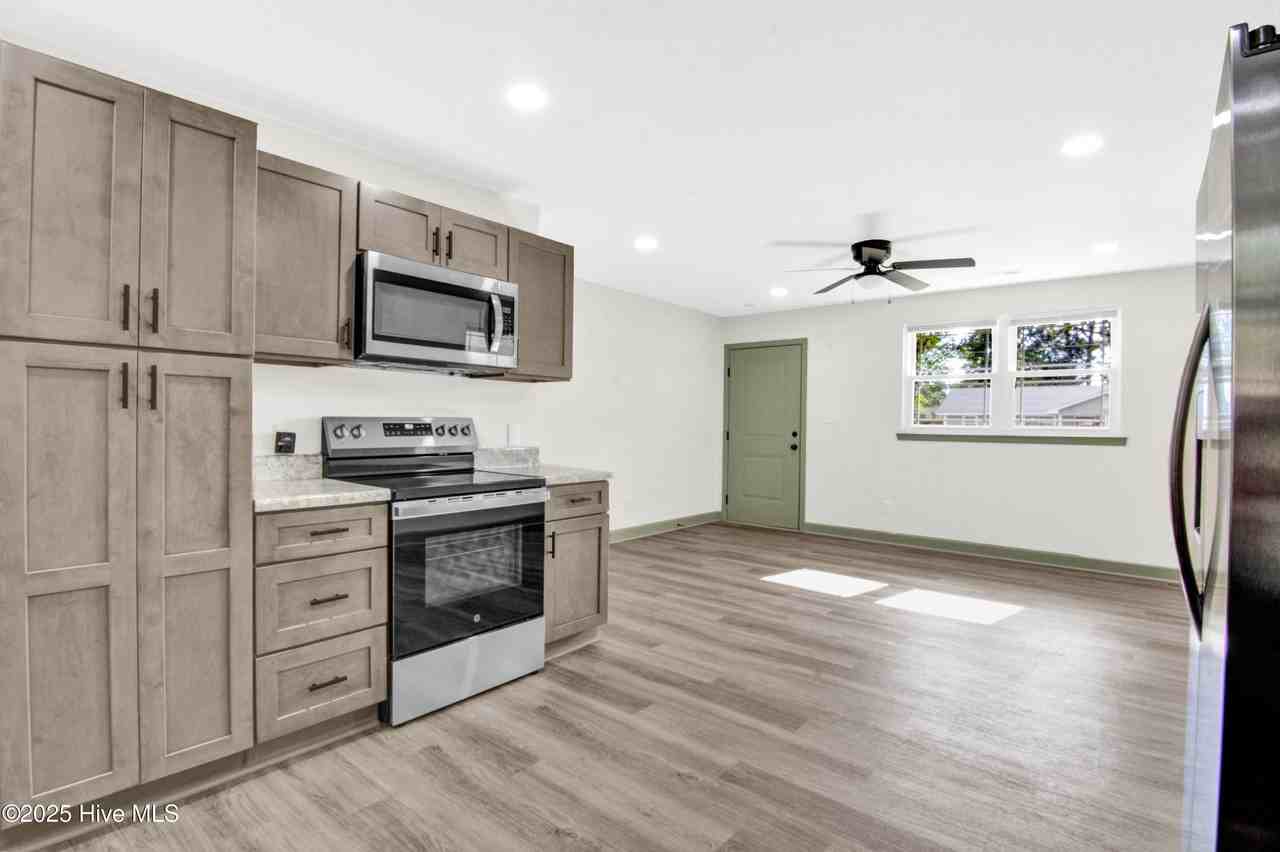 103 Armstrong Dr - Photo 7 of 26