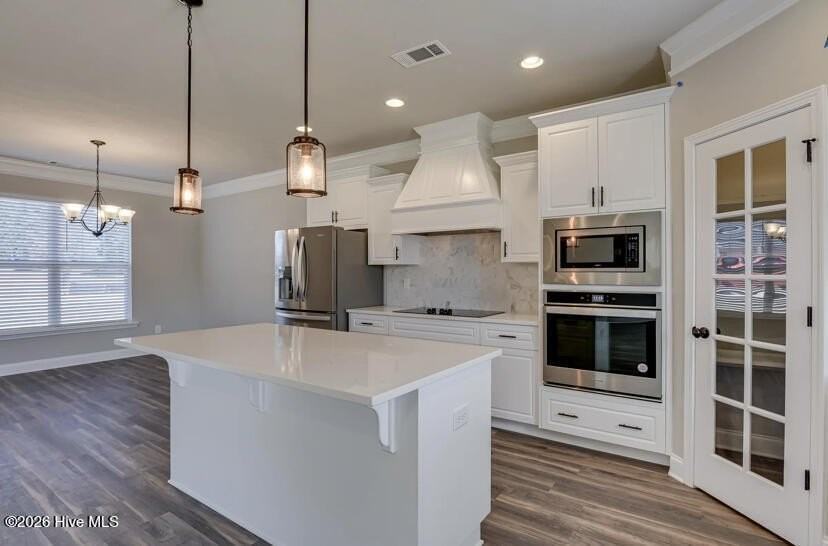 1649 Pine Ridge Dr N - Photo 5 of 14