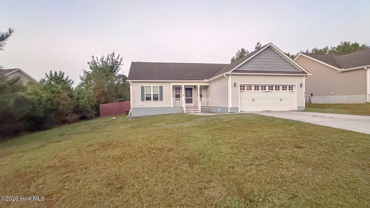 312 Jasmine Ln - Photo 2 of 24