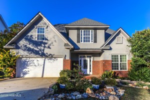 featured image of 4704 Park Ridge Ct