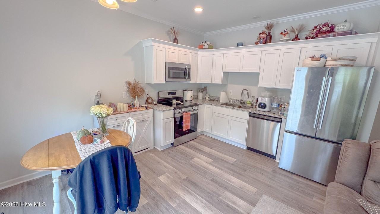 249 Winstead Loop Rd - Photo 6 of 16