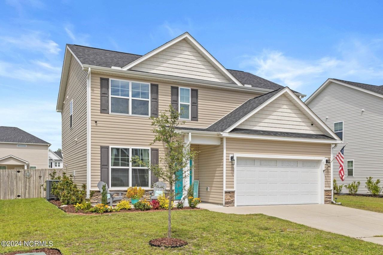 7813 Waterwillow Dr - Photo 2 of 42