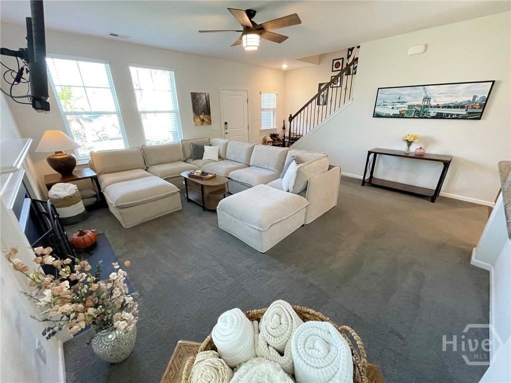 3012 Castleoak Dr - Photo 6 of 39