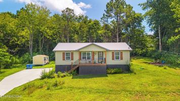 featured image of 112 Highland View Dr