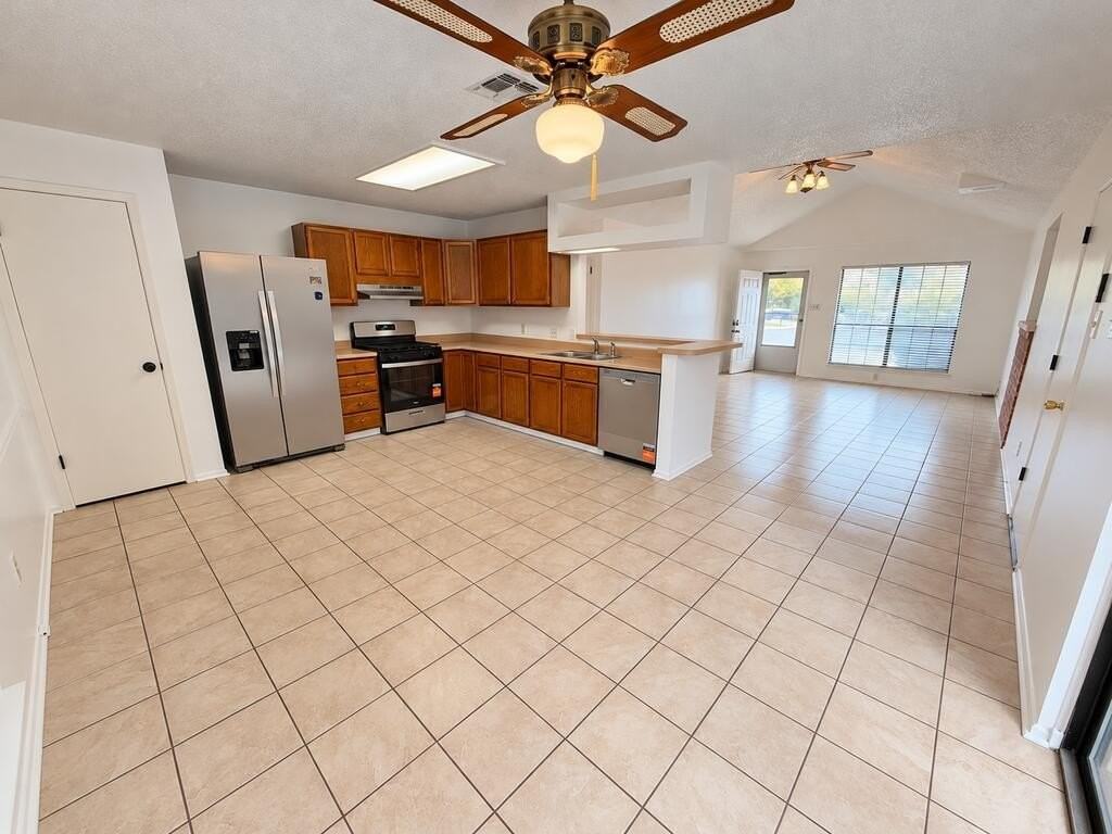 801B Laura Belle Dr - Photo 7 of 32
