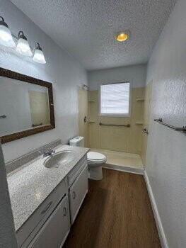 2907 Auburn St - Photo 5 of 9