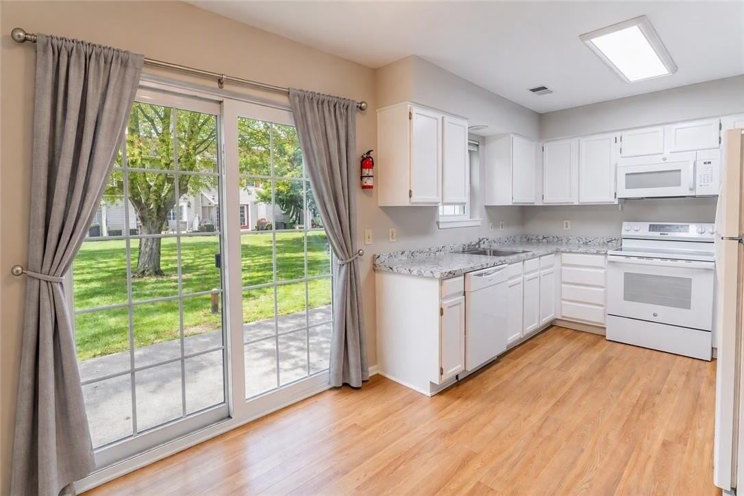 104 Empire Ct - Photo 5 of 37