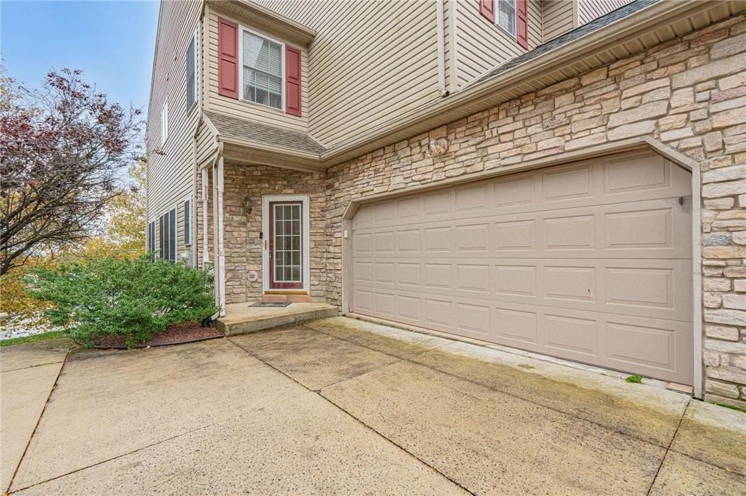 16 Witman Dr - Photo 5 of 43