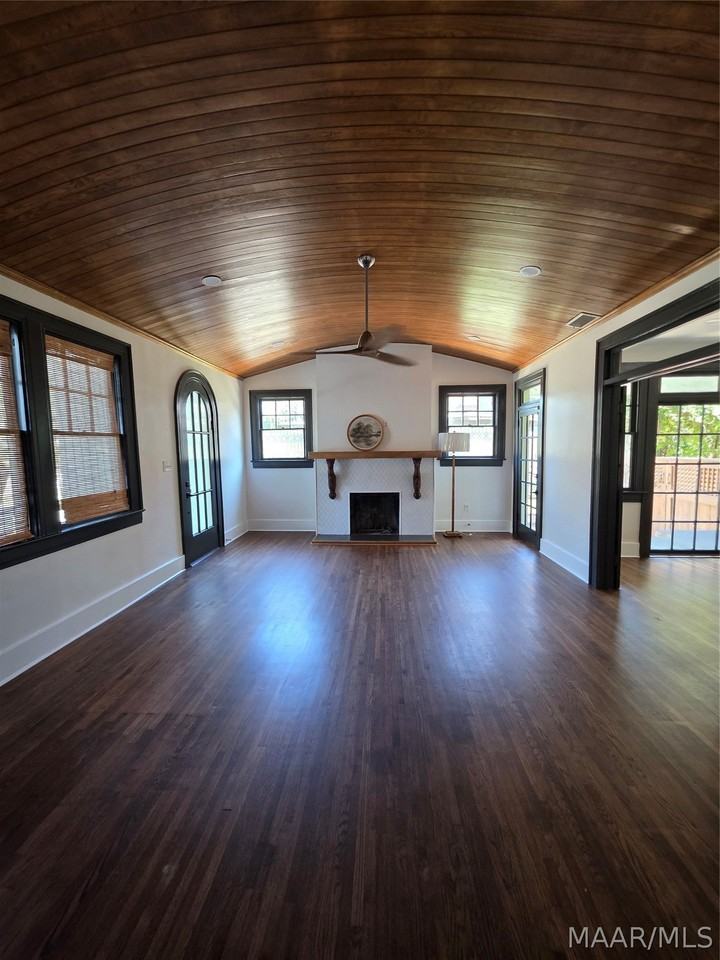 2114 Madison Ave - Photo 6 of 50