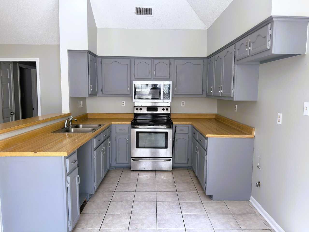 6625 Chauncey - Photo 6 of 20