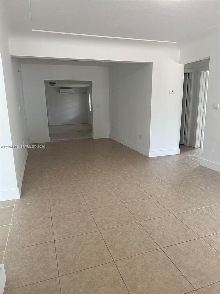 6474 Sw 25th St - Photo 3 of 8