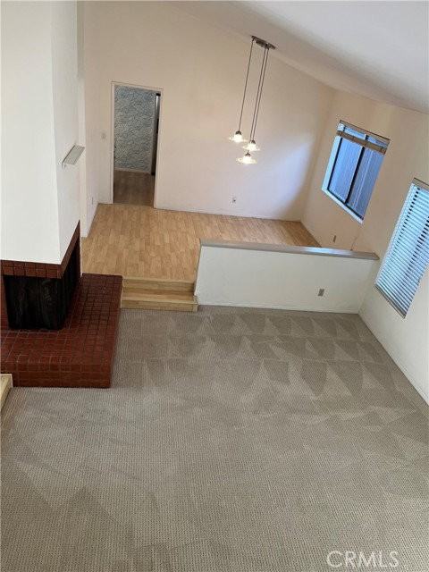 1204 Elm Ave - Photo 3 of 7