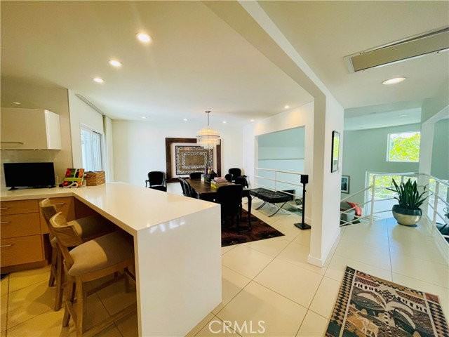 8235 Sunnysea Dr - Photo 7 of 8