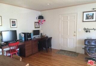 7935 Westlawn Ave - Photo 6 of 8