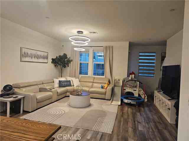 6996 Crimson Dr - Photo 3 of 6