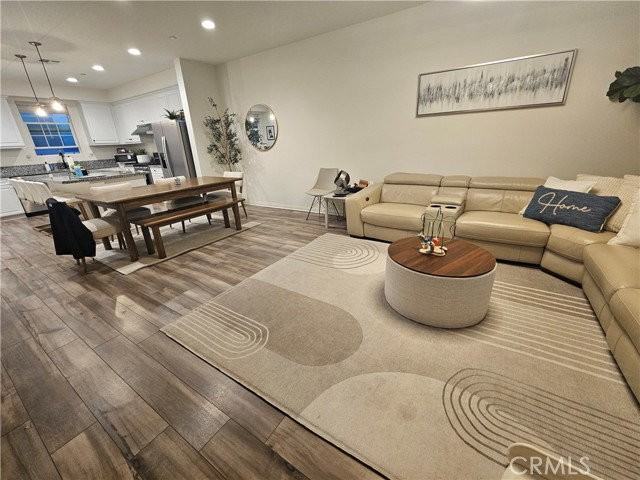 6996 Crimson Dr - Photo 4 of 6