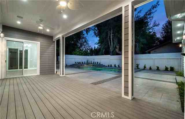 23002 Calvert St - Photo 3 of 4