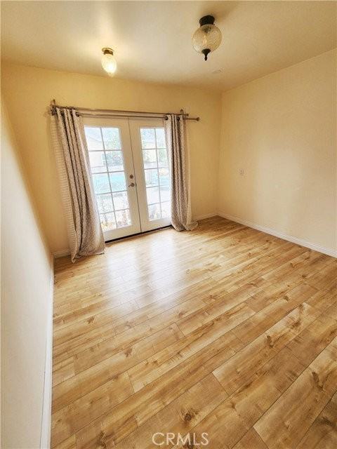 3255 Hempstead Ave - Photo 6 of 8
