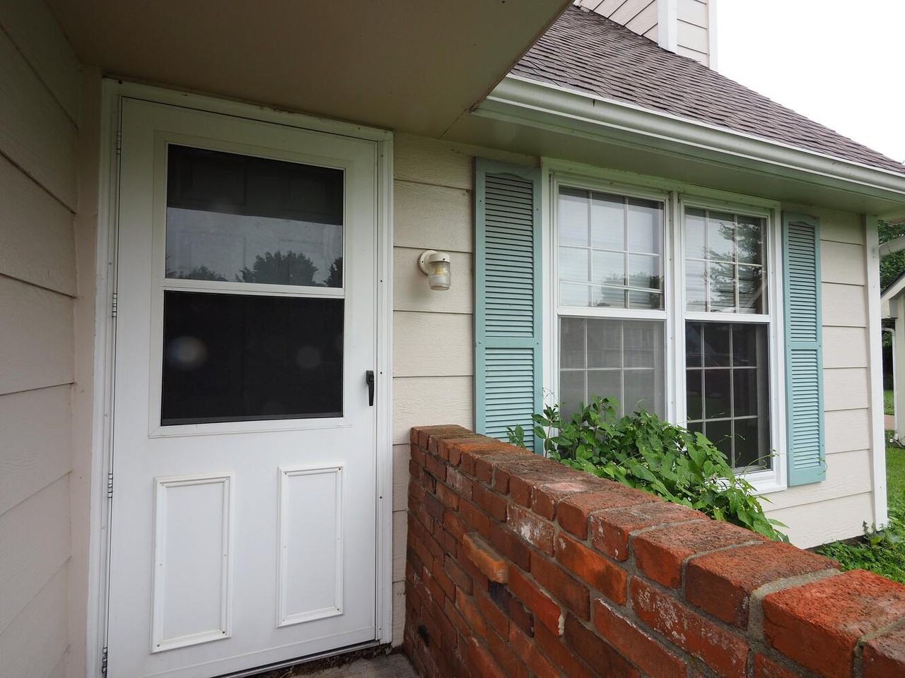 3705 Westland Pl - Photo 2 of 8