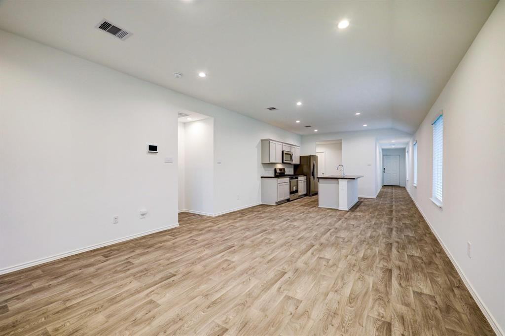 Creekstone Rise Ln - Photo 3 of 8