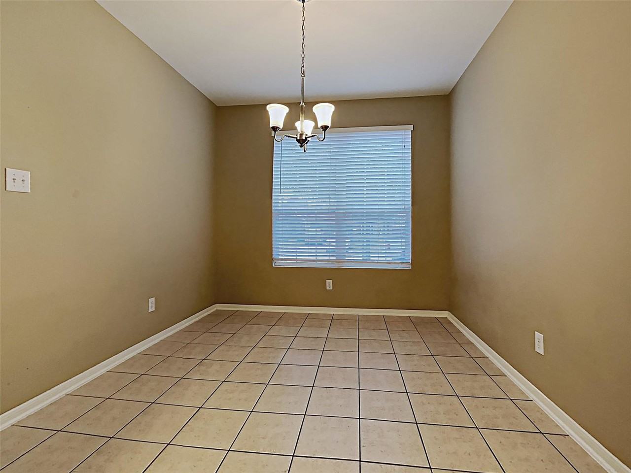 Stiller Ridge Way - Photo 3 of 8