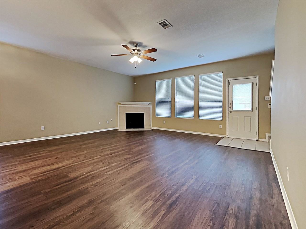 Stiller Ridge Way - Photo 4 of 8