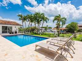 featured image of 1036 Lugo Ave