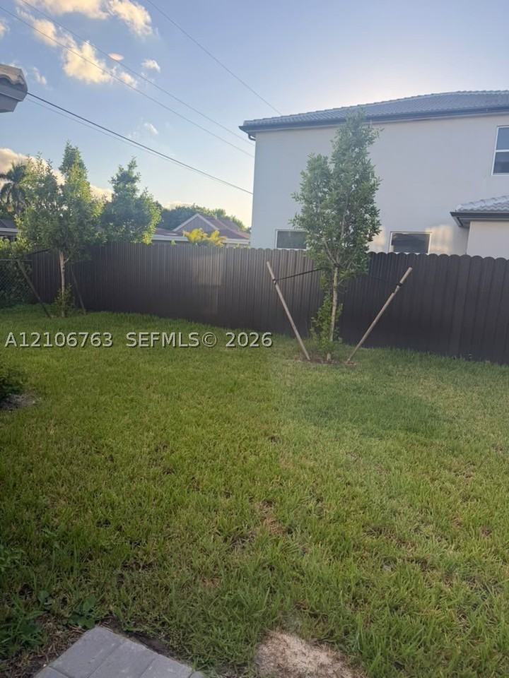 16304 Sw 147th Ct - Photo 7 of 8